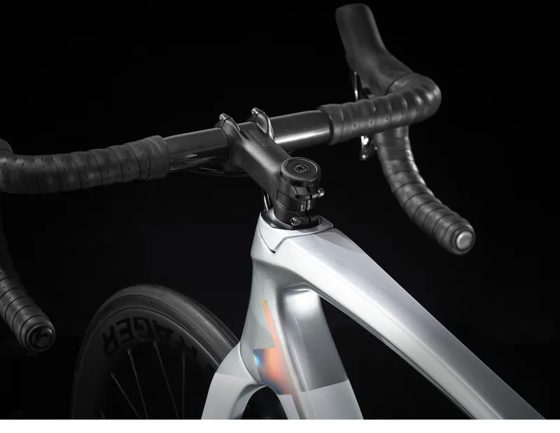 2022 Trek Emonda SL 7 Road Bike in White-4